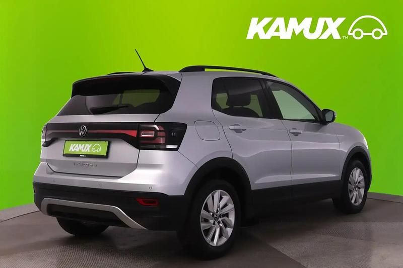 Gebraucht VW T-Cross 110 PS (80 kW) 2022 Silber / grau SUV