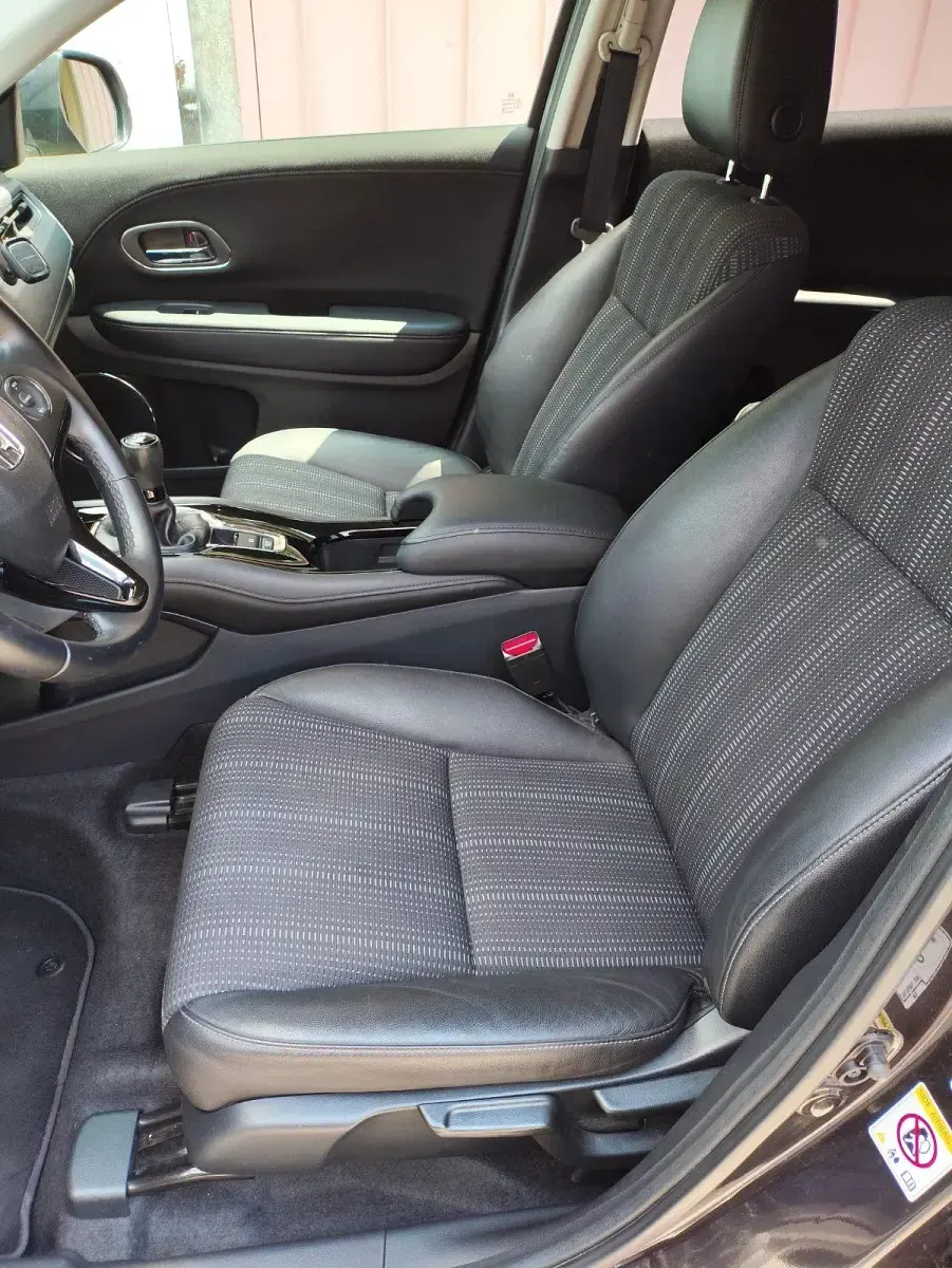 Gebraucht Honda HR-V 120 PS (88 kW) 2017 Schwarz SUV