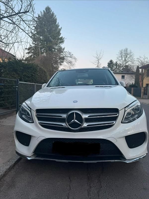 Gebraucht Mercedes GLE350 258 PS (189 kW) 2017 Weiß SUV