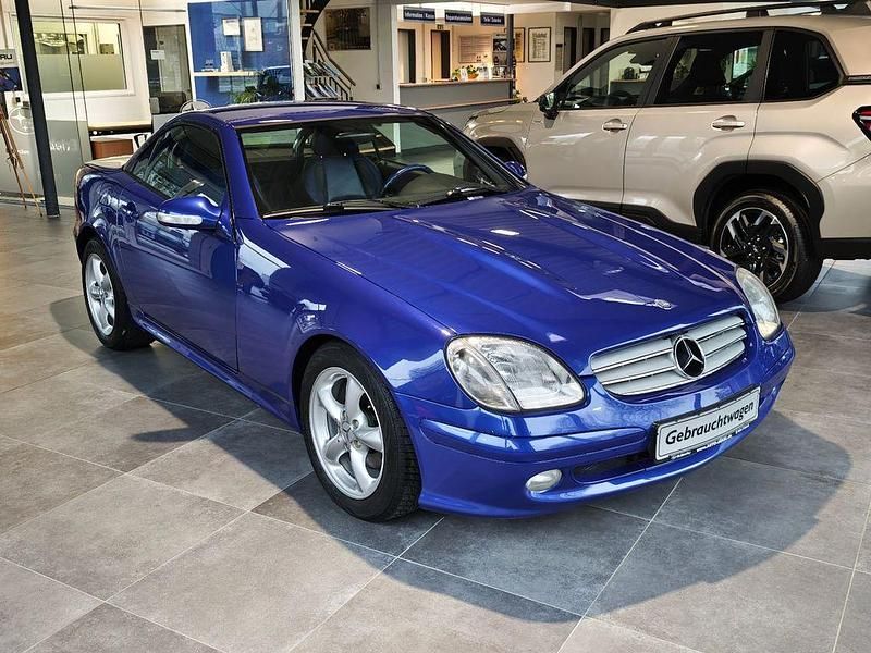 Gebraucht Mercedes SLK200 163 PS (119 kW) 2002 Blau Cabrio