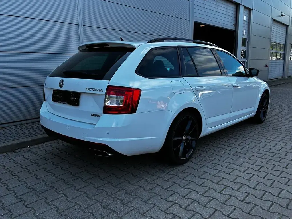 Gebraucht Skoda Octavia RS 220 PS (161 kW) 2014 Weiß Kombi