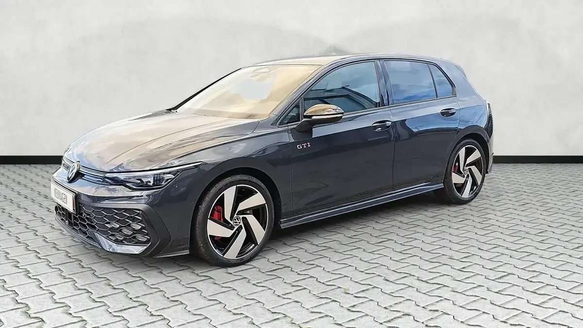 Neu VW Golf VIII GTI 265 PS (194 kW) 2026 Uranograu Limousine