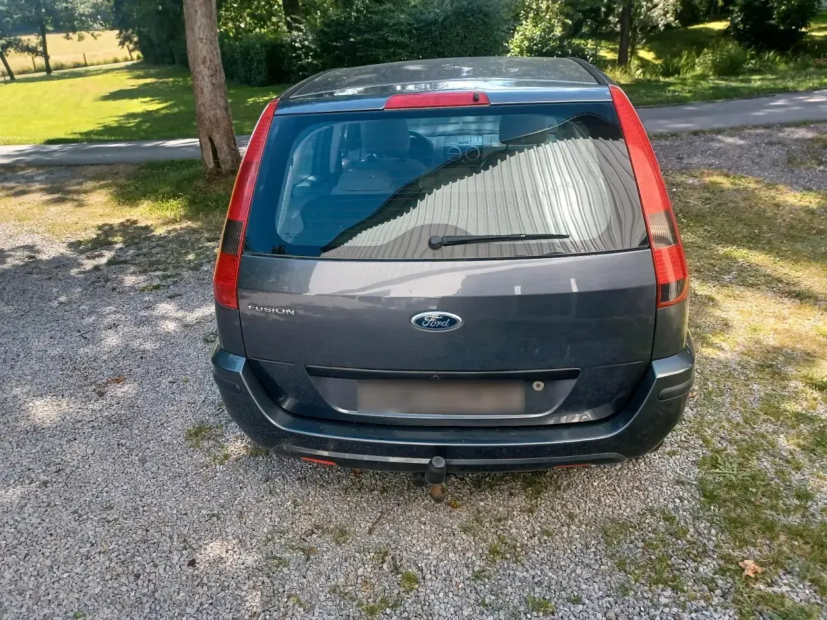 Gebraucht Ford Fusion 101 PS (74 kW) 2004 Grau Kleinwagen