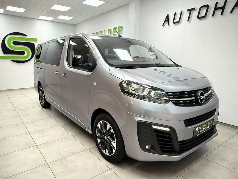 Grau Gebraucht 2022 Opel Zafira Life Edition Van | 30.990 € (Etwas zu teuer) - Bild 1/4