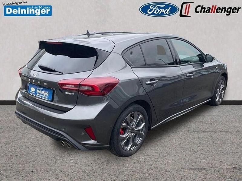 Second-hand Ford Focus 155 CP (114 kW) 2023 Gri Berlinǎ