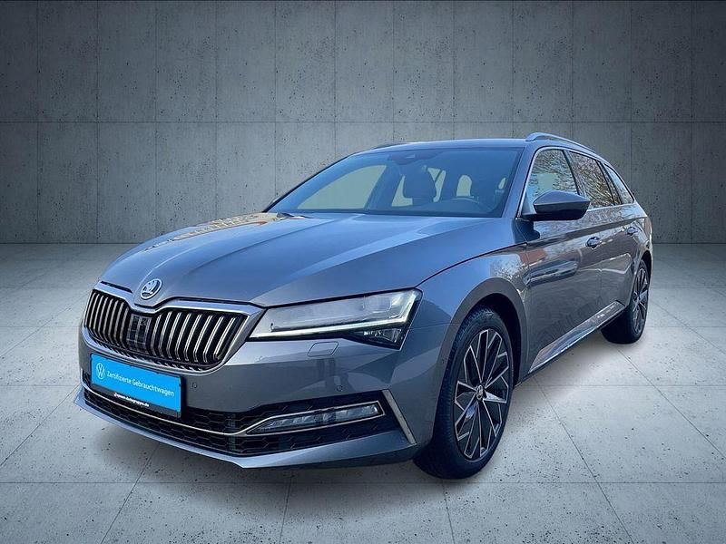 Gebraucht Skoda Superb LAURIN & KLEMENT 280 PS (205 kW) 2022 Graphitegrau metallic Kombi