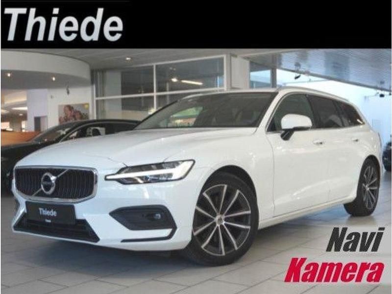 Ice white Gebraucht 2020 Volvo V60 Momentum Kombi | 22.890 € (Superpreis) - Bild 1/3