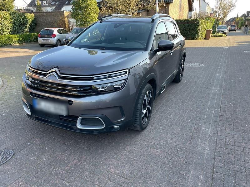 Grau Gebraucht 2020 Citroën C5 Aircross Shine SUV | 20.000 € (Guter Preis) - Bild 1/4