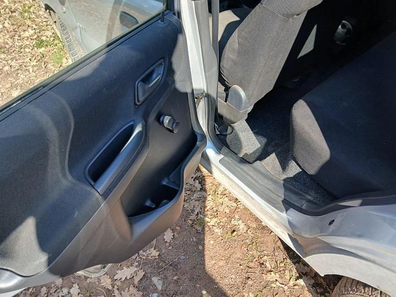 Gebraucht Suzuki Ignis 94 PS (69 kW) 2008 Silber Kleinwagen