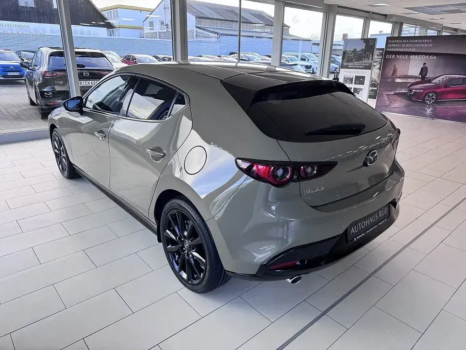 Gebraucht Mazda 3 Homura-Line 140 PS (102 kW) 2025 Beige Limousine