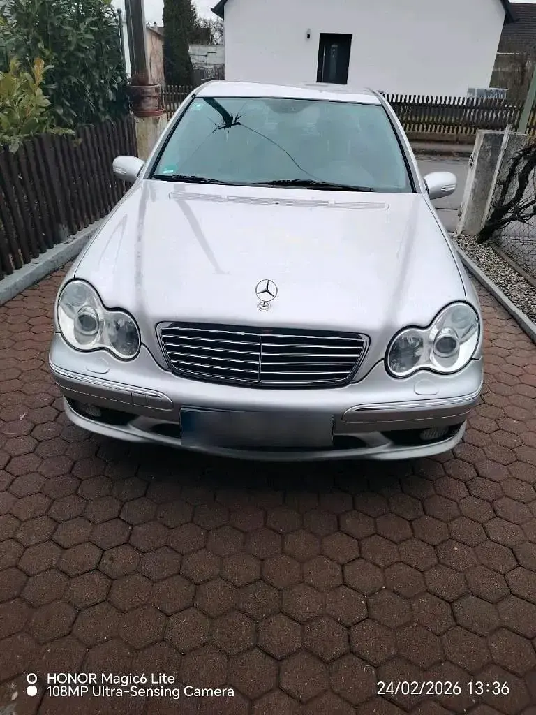 Gebraucht Mercedes C270 170 PS (125 kW) 2003 Silber Limousine