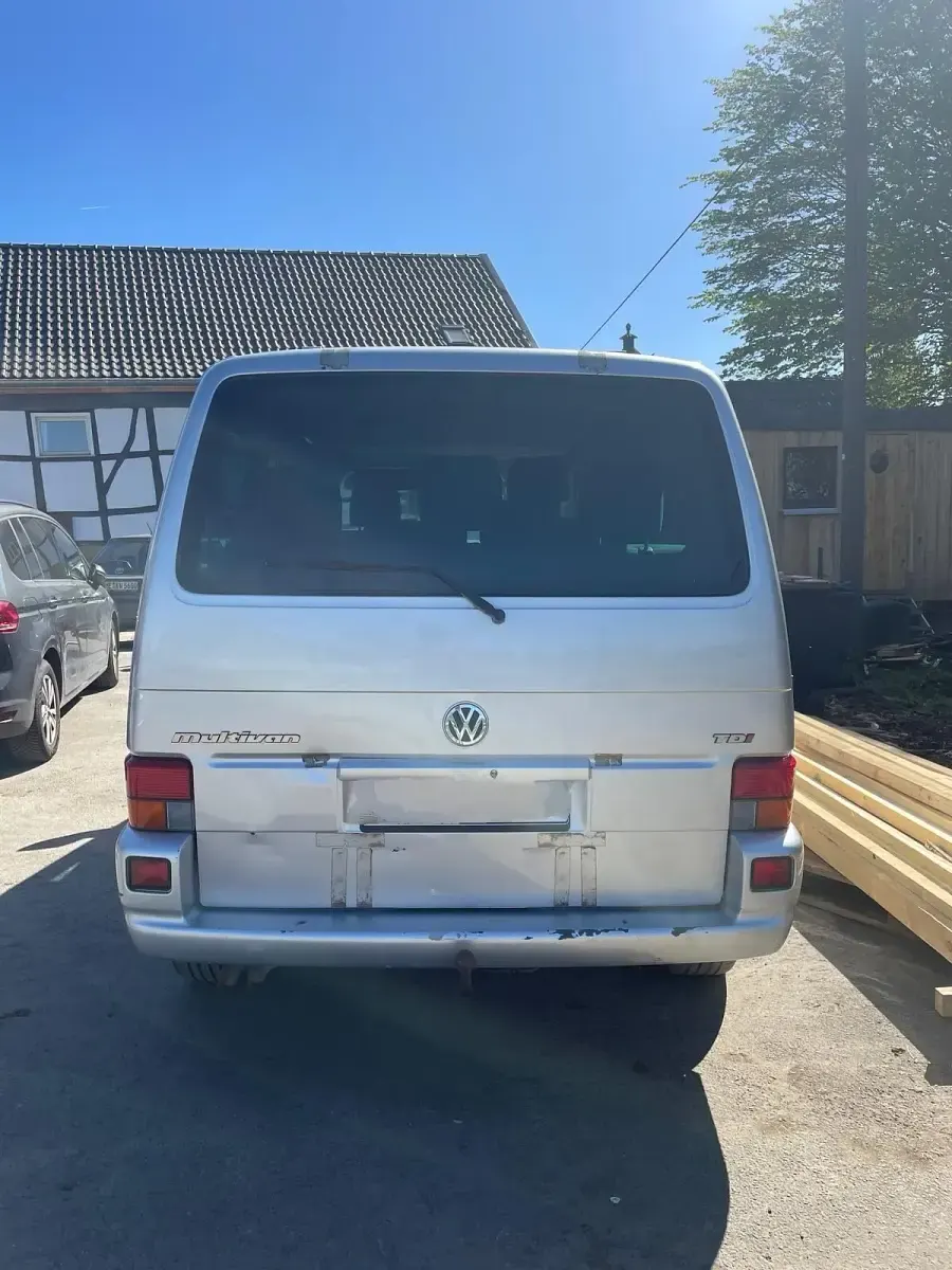 Usata VW T4 150 CV (110 kW) 2003 Argento Furgone