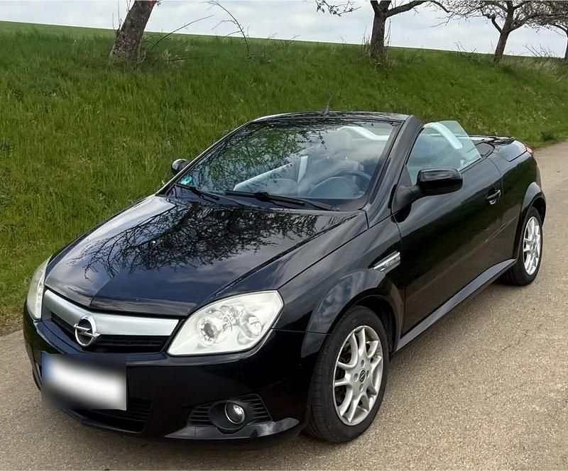 Second-hand Opel Tigra 2003 Negru Cabrio
