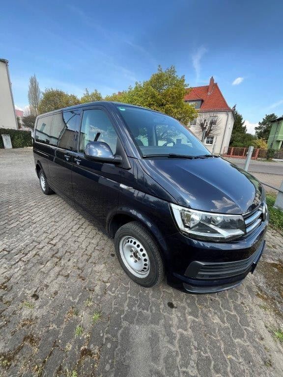 Blau Gebraucht 2017 VW T6 Comfortline Van | 22.499 € (Superpreis) - Bild 1/4