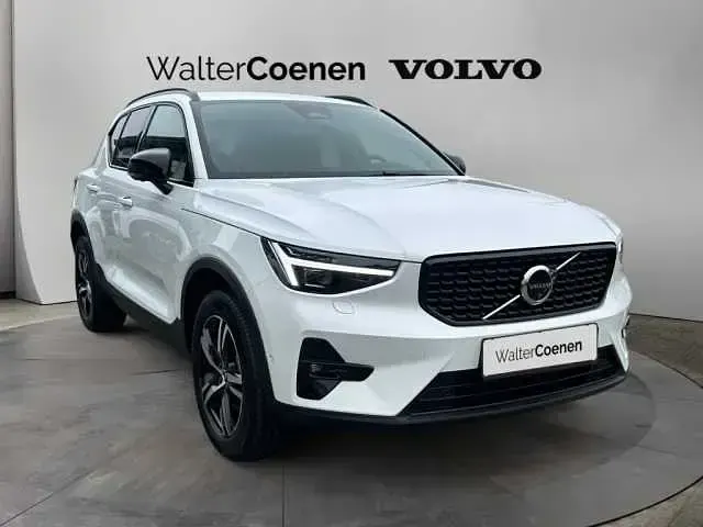 Gebraucht Volvo XC40 120 PS (88 kW) 2025 SUV