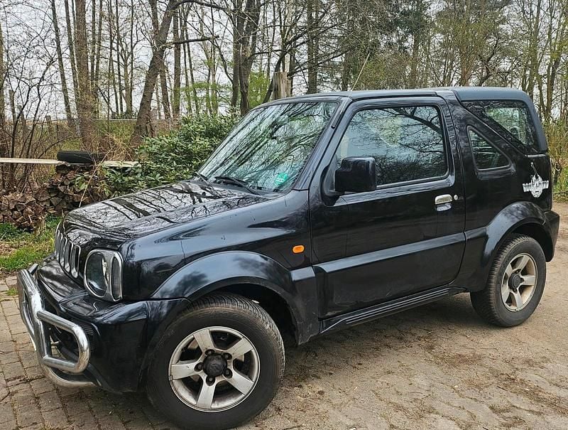 Schwarz Gebraucht 2007 Suzuki Jimny SUV | 5.500 € (Guter Preis) - Bild 1/4