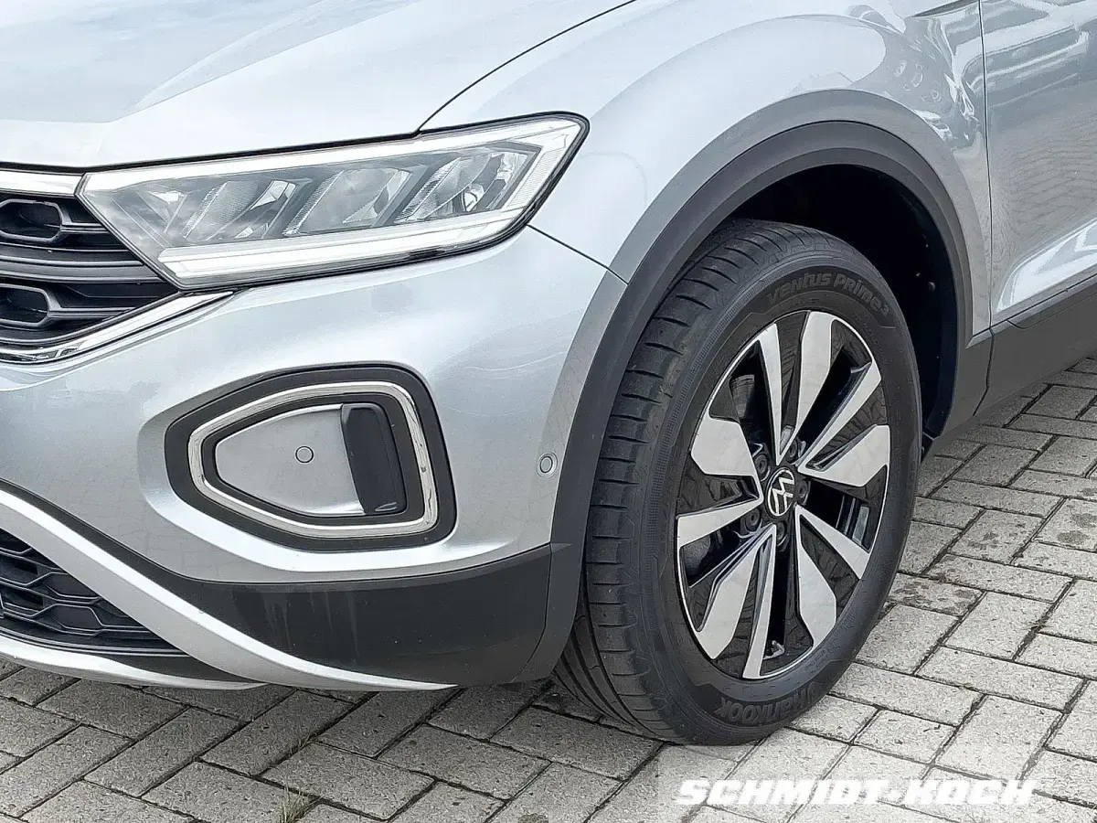 Gebraucht VW T-Roc Move 116 PS (85 kW) 2024 Silber SUV