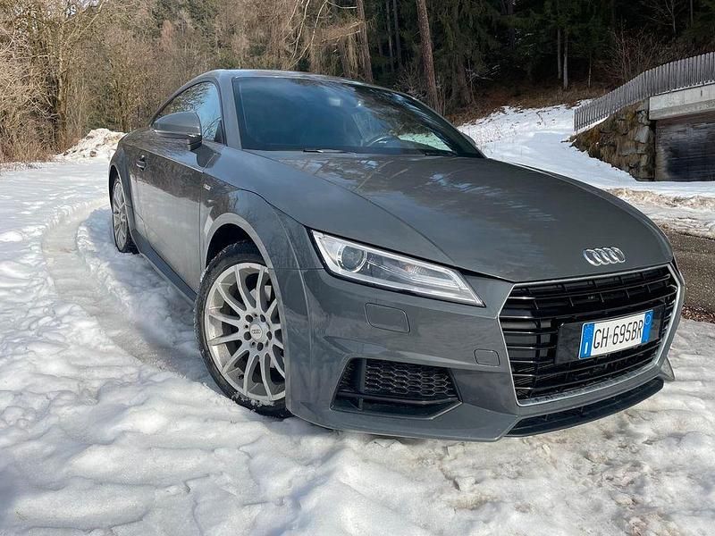 Gebraucht Audi TT S-Line 184 PS (135 kW) 2015 Grau Coupé