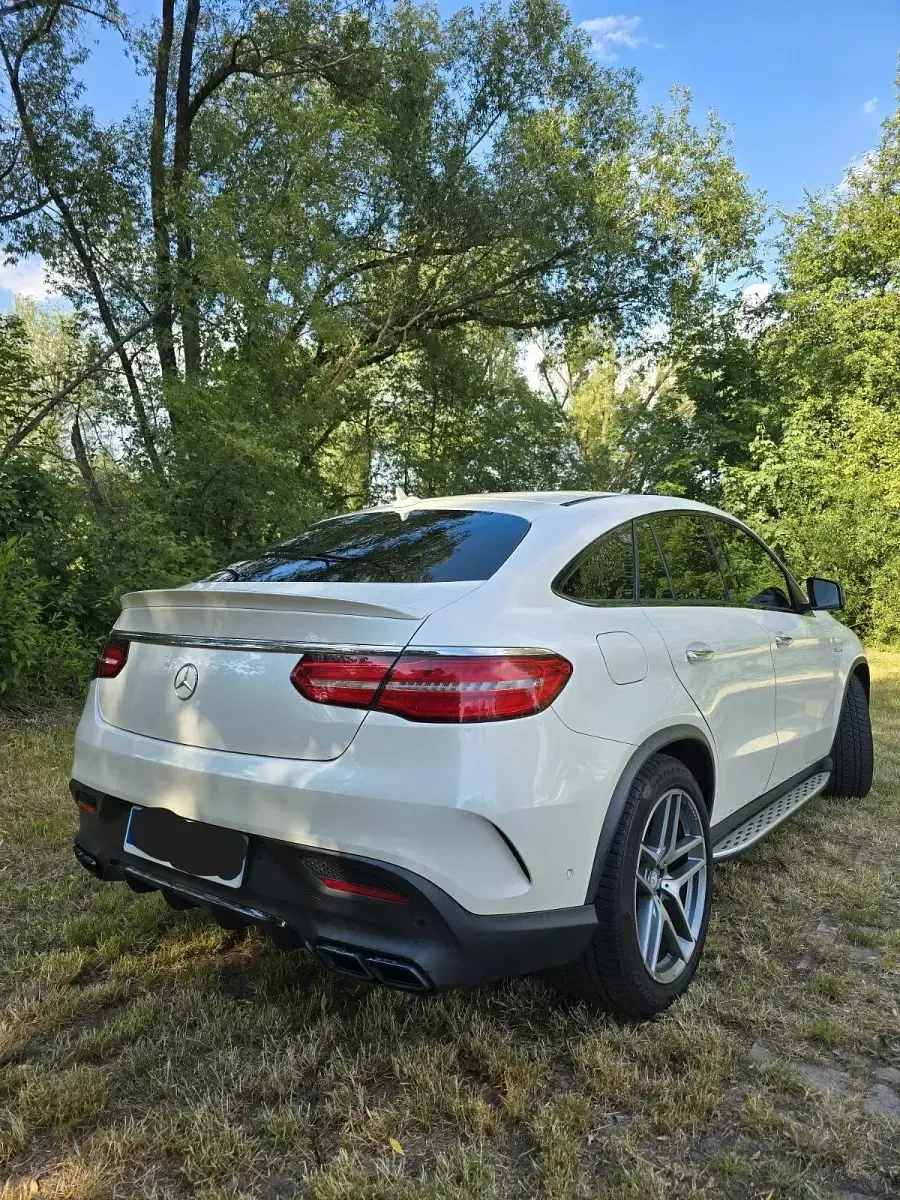 Gebraucht Mercedes GLE63 AMG AMG 585 PS (430 kW) 2016 Andere farben SUV