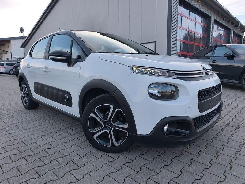 Gebraucht Citroën C3 Shine 110 PS (80 kW) 2019 Weiß Kleinwagen