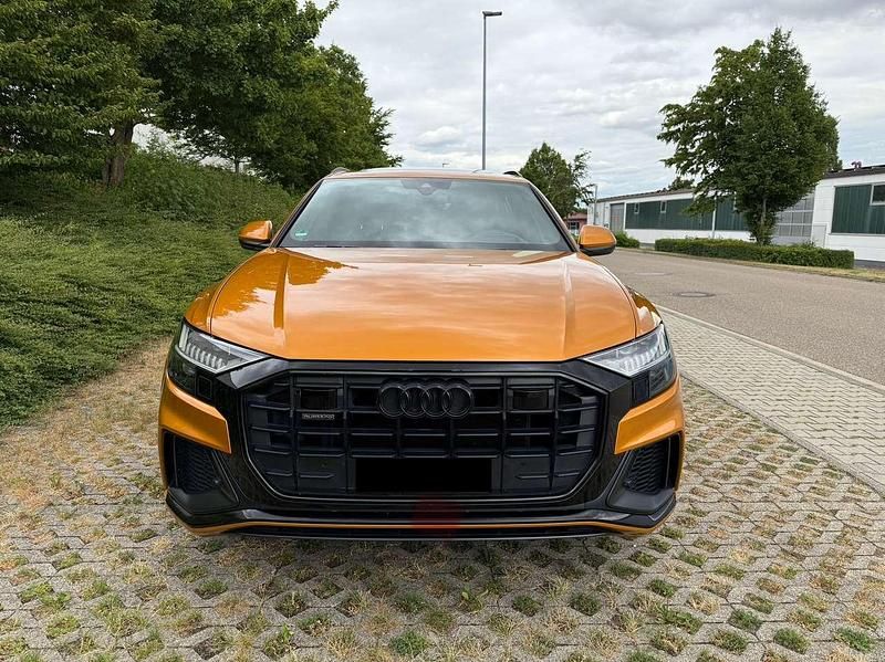 Gebraucht Audi Q8 S-Line 286 PS (210 kW) 2019 Orange SUV
