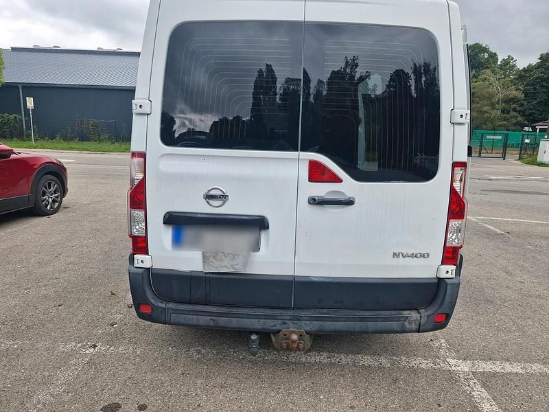 Gebraucht Nissan NV400 131 PS (96 kW) 2016 Weiß Van