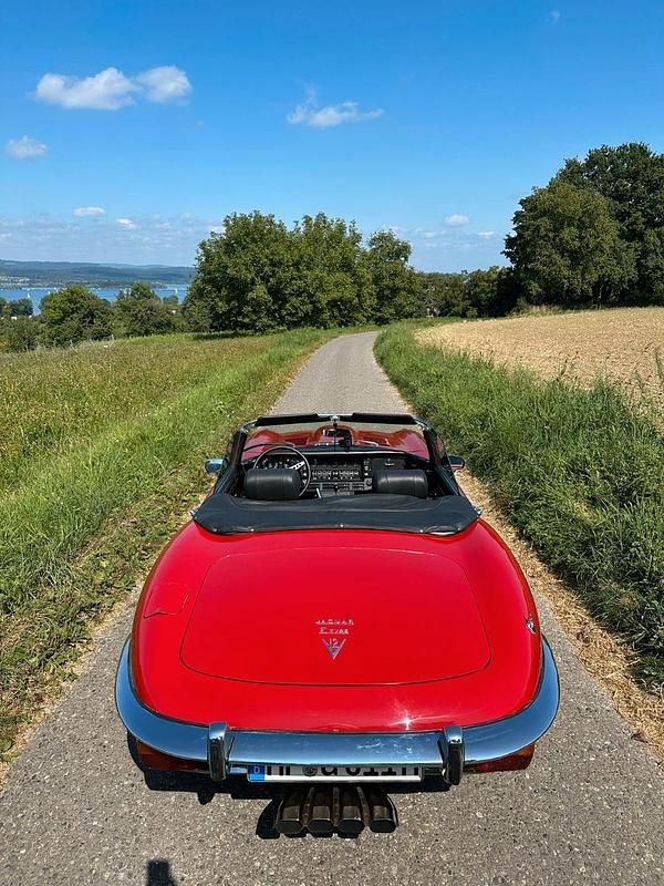 Usata Jaguar E-Type 272 CV (200 kW) 1974 Rosso Cabrio
