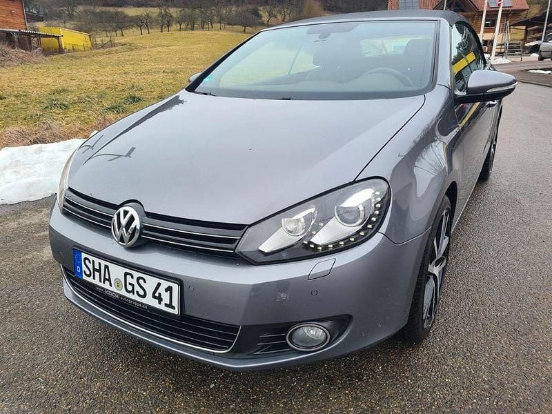 Gebraucht VW Golf Cabriolet Basis 105 PS (77 kW) 2013 Grau Cabrio