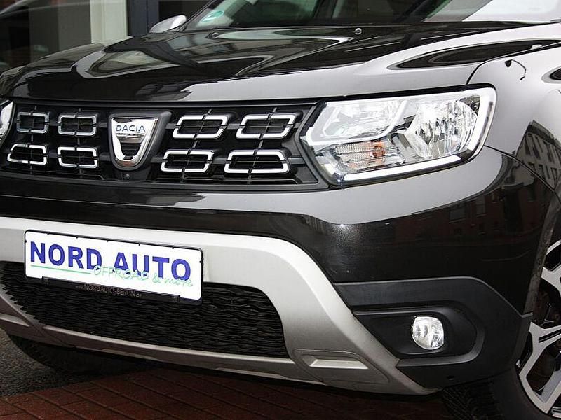 Second-hand Dacia Duster 110 CP (80 kW) 2018 Negru SUV