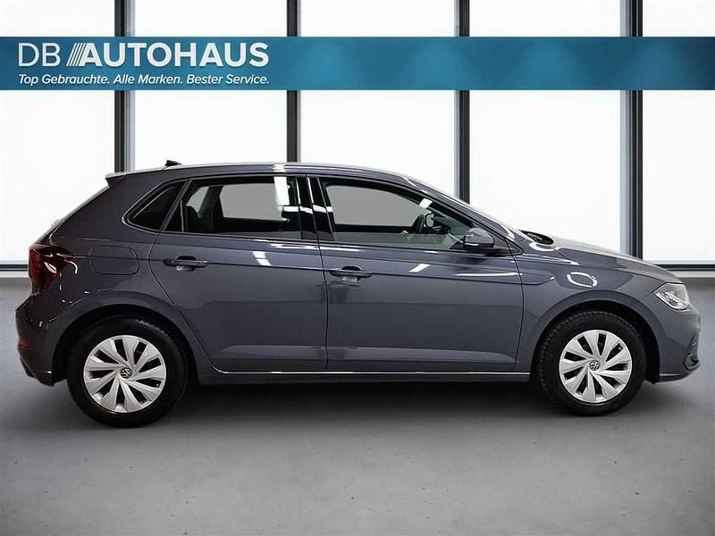 Gebraucht VW Polo Life 95 PS (69 kW) 2024 Grau Kleinwagen