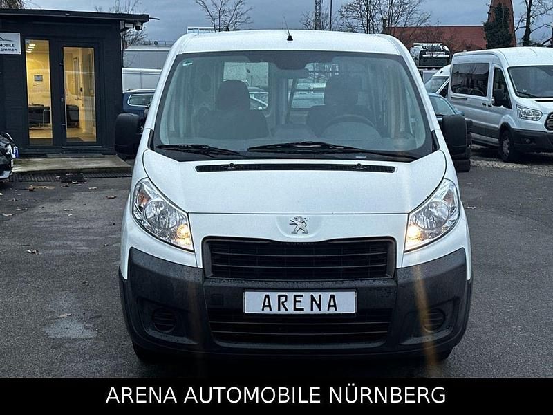 Gebraucht Peugeot Expert 128 PS (94 kW) 2015 Weiß Van