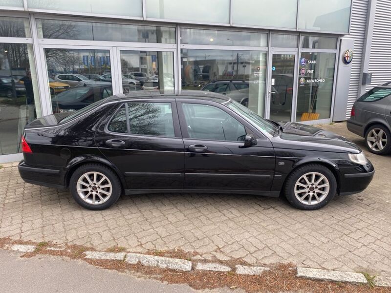 Gebraucht Saab 9-5 Linear 185 PS (136 kW) 2003 Schwarz Limousine