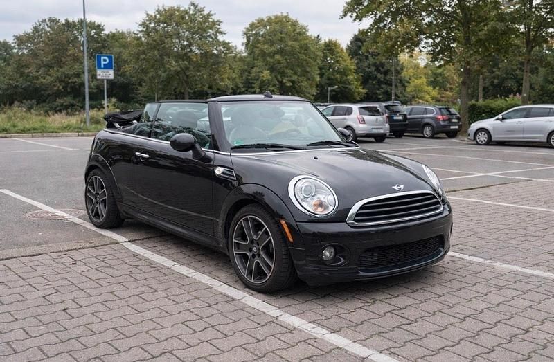 Gebraucht Mini Cooper Cabriolet 122 PS (89 kW) 2010 Schwarz Cabrio