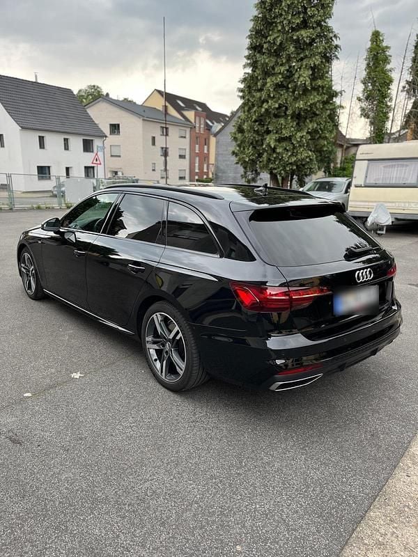 Gebraucht Audi A4 S-Line 190 PS (139 kW) 2020 Schwarz Kombi