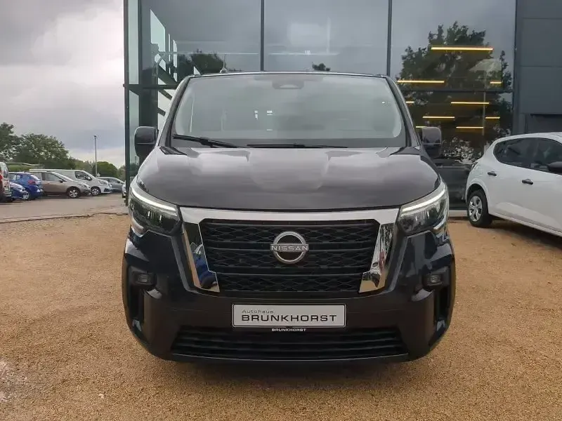 Gebraucht Nissan Primastar Tekna 150 PS (110 kW) 2025 Midnightschwarz Van / Kleinbus