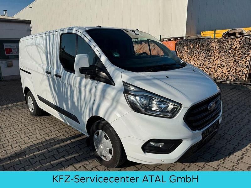 Gebraucht Ford Transit Custom Trend 131 PS (96 kW) 2019 Weiß Van / Kleinbus