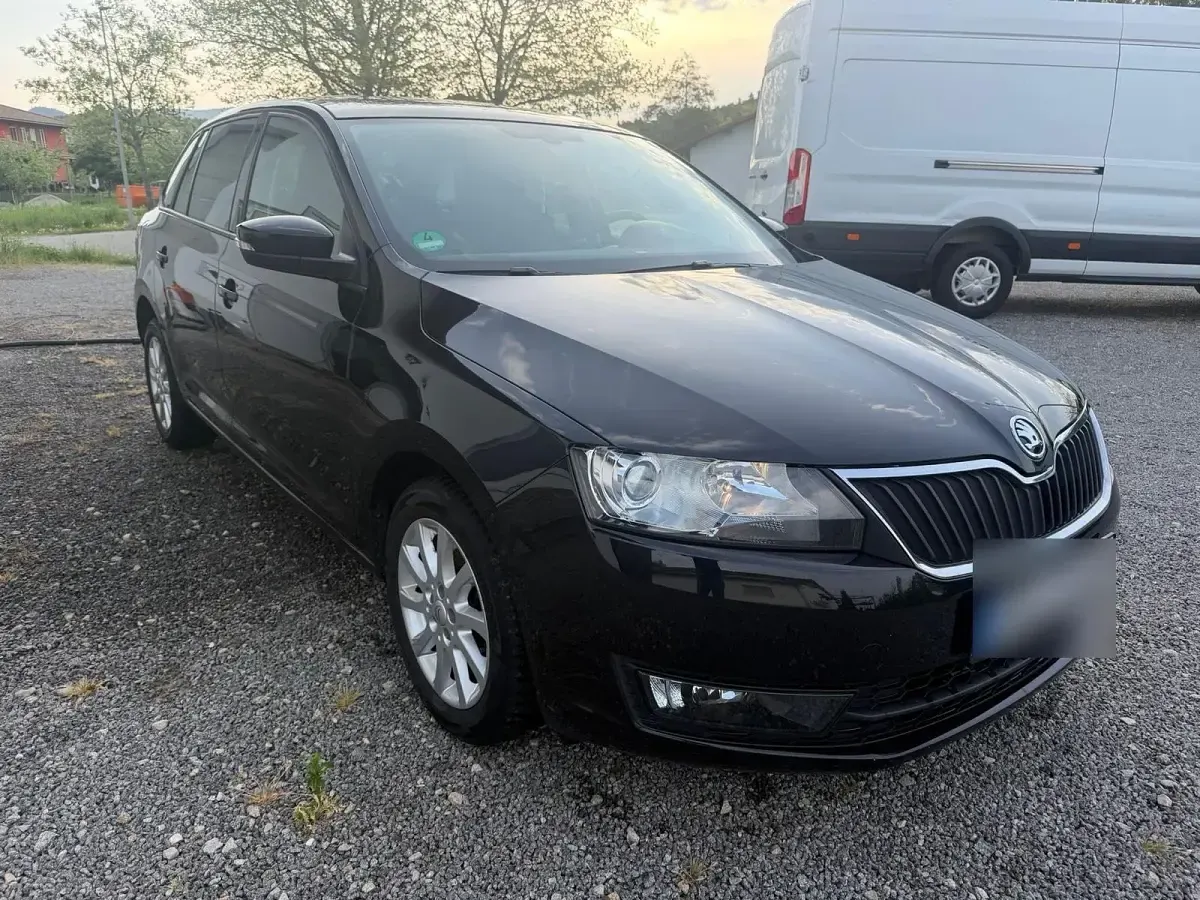 Gebraucht Skoda Rapid 116 PS (85 kW) 2016 Schwarz Kleinwagen