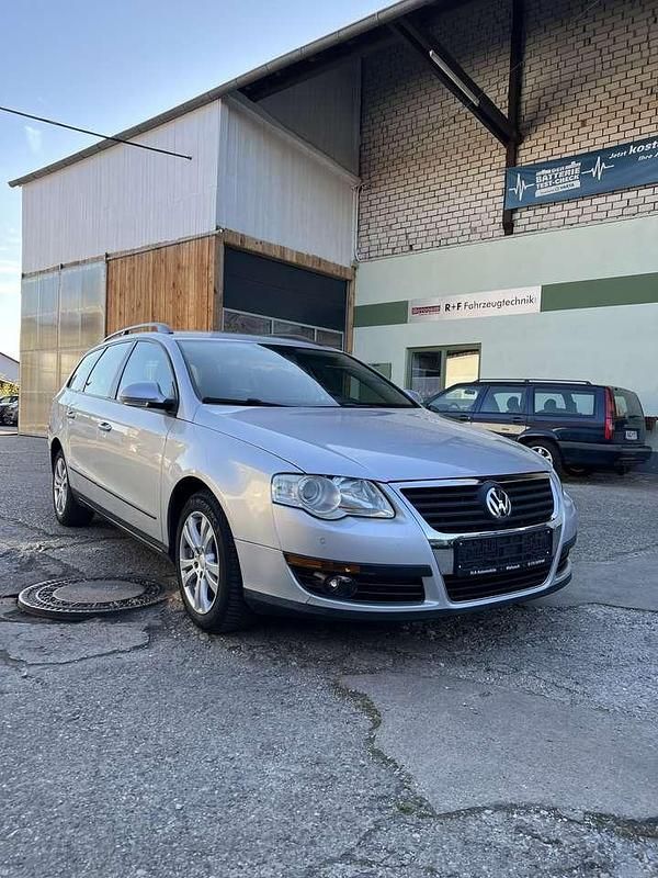 Reflex silver metallic Gebraucht 2008 VW Passat Trendline Kombi | 3.700 € (Fairer Preis) - Bild 1/4