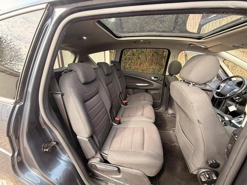 Gebraucht Ford S-MAX Titanium 203 PS (149 kW) 2010 Grau Van / Kleinbus