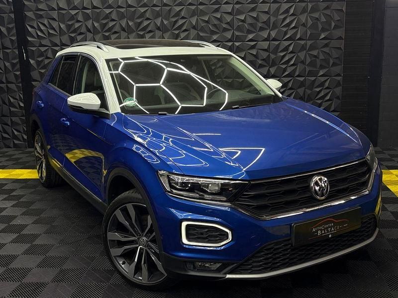 Blau Gebraucht 2018 VW T-Roc SUV | 23.100 € (Fairer Preis) - Bild 1/4