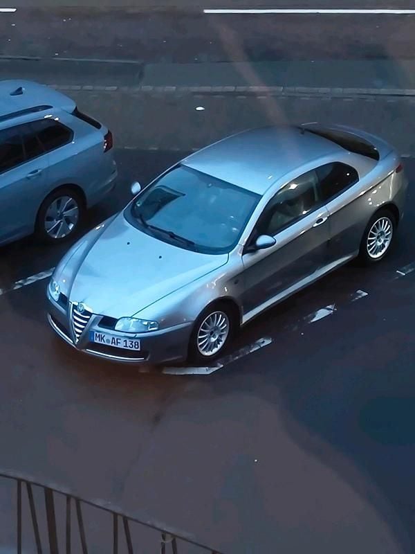 Gebraucht Alfa Romeo GT 150 PS (110 kW) 2008 Grau Coupé