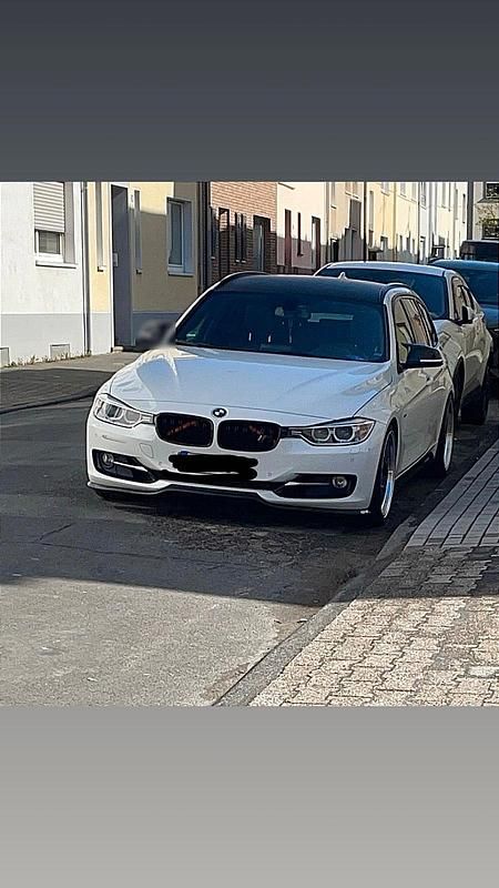 Gebraucht BMW 330 258 PS (189 kW) 2013 Weiß Kombi