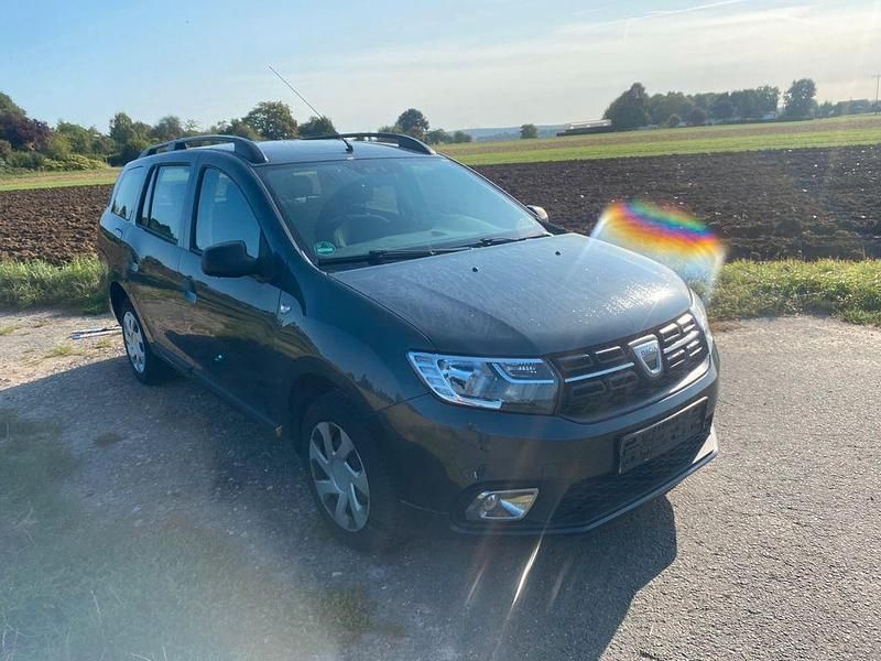 Schwarz Gebraucht 2018 Dacia Logan MCV Essentiel Kombi | 6.399 € (Guter Preis) - Bild 1/4