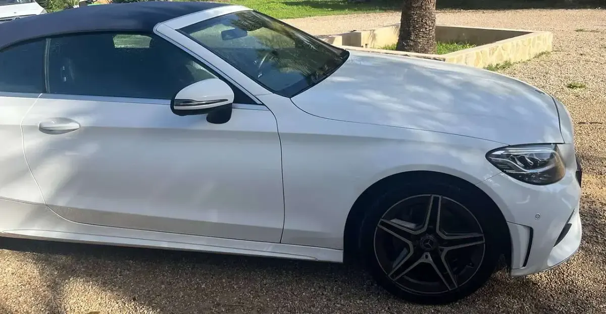 Gebraucht Mercedes C200 AMG line 184 PS (135 kW) 2019 Weiß Cabrio