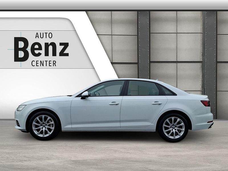 Second-hand Audi A4 Ambiente 245 CP (180 kW) 2019 Alb Berlinǎ