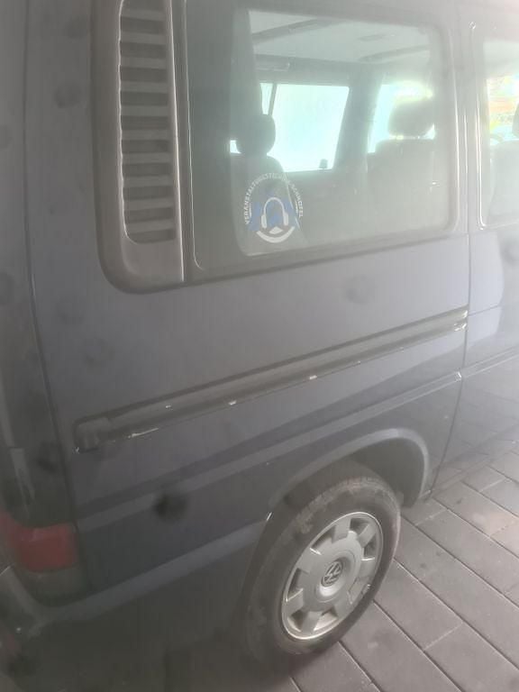 Second-hand VW T4 102 CP (75 kW) 2000 Albastru Van