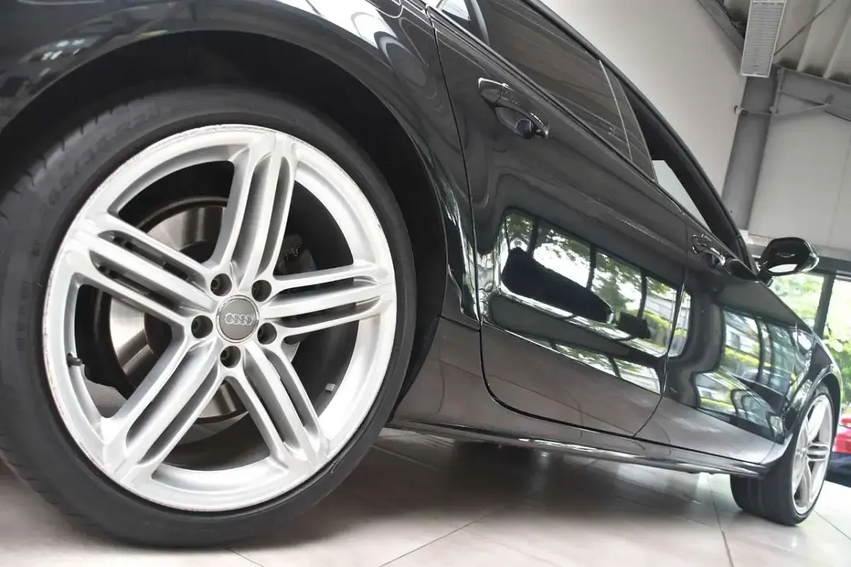 Gebraucht Audi A7 S-Line 245 PS (180 kW) 2012 Schwarz Kleinwagen