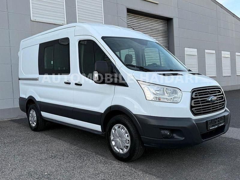 Second-hand Ford Transit 155 CP (114 kW) 2016 Alb Monovolum