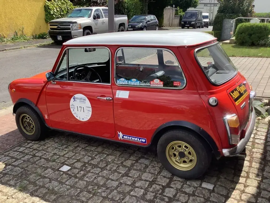 Gebraucht Mini 1300 64 PS (47 kW) 1974 Rot Kleinwagen