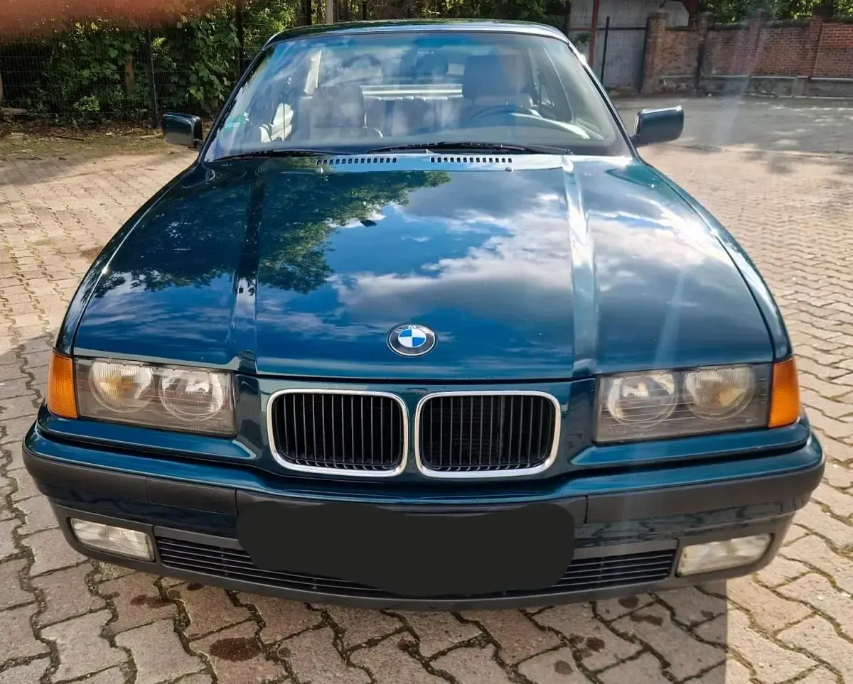 Używany BMW 320 150 KM (110 kW) 1994 Zielony Coupe
